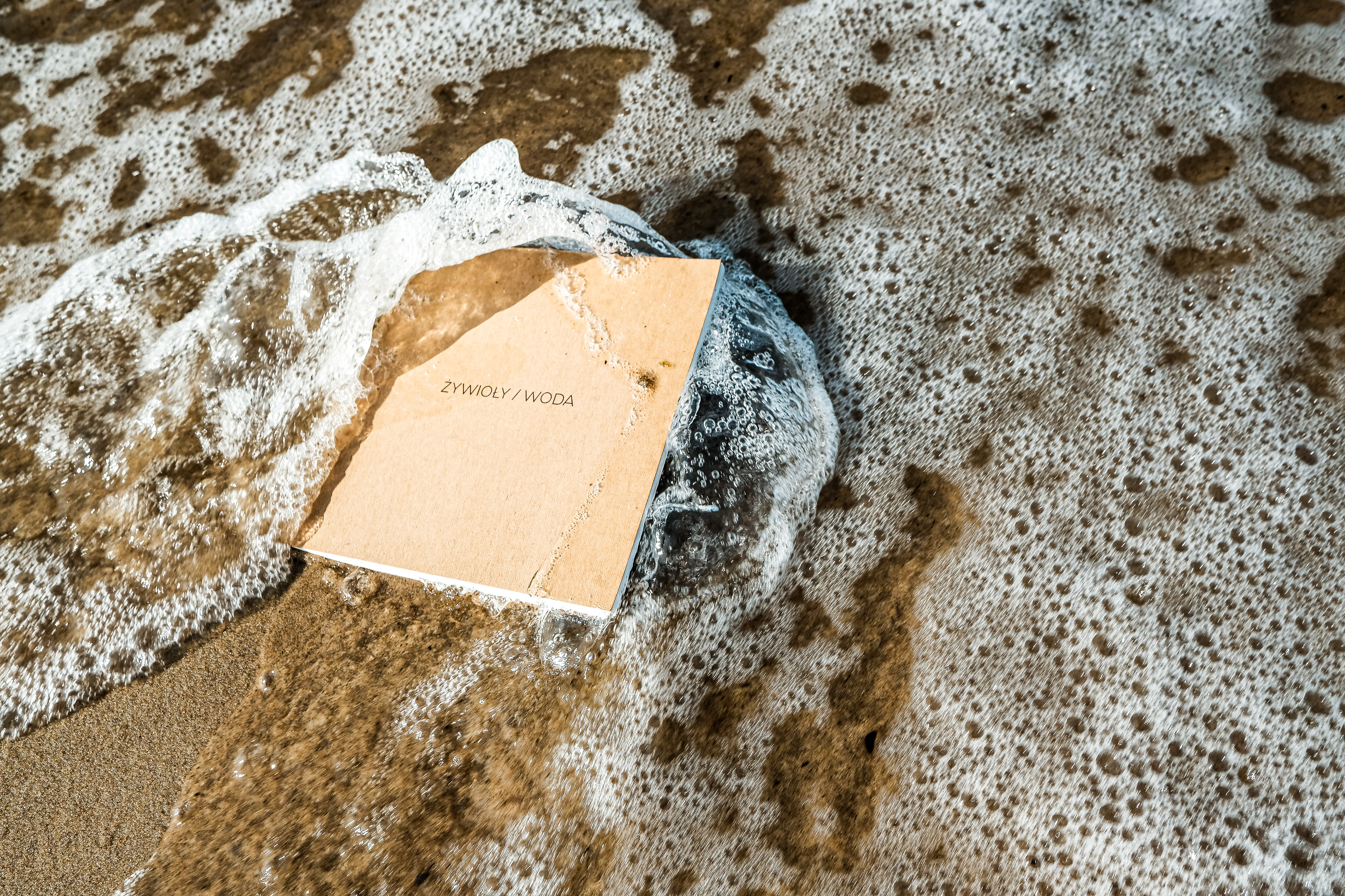 ArtiBook One